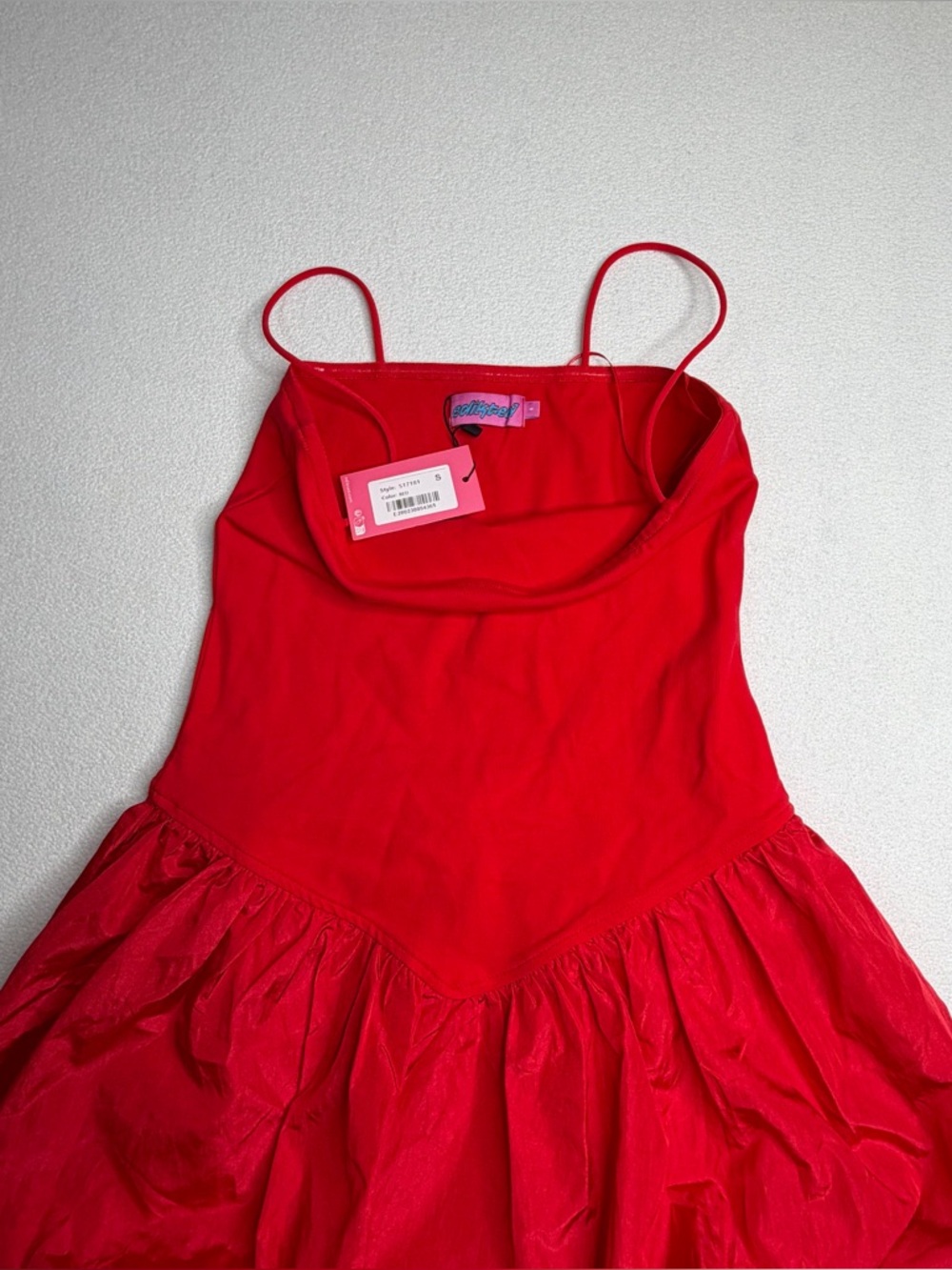 ✨NWT•Edikted Ribbed Bubble Skirt Mini Dress•Red - Picture 6 of 14